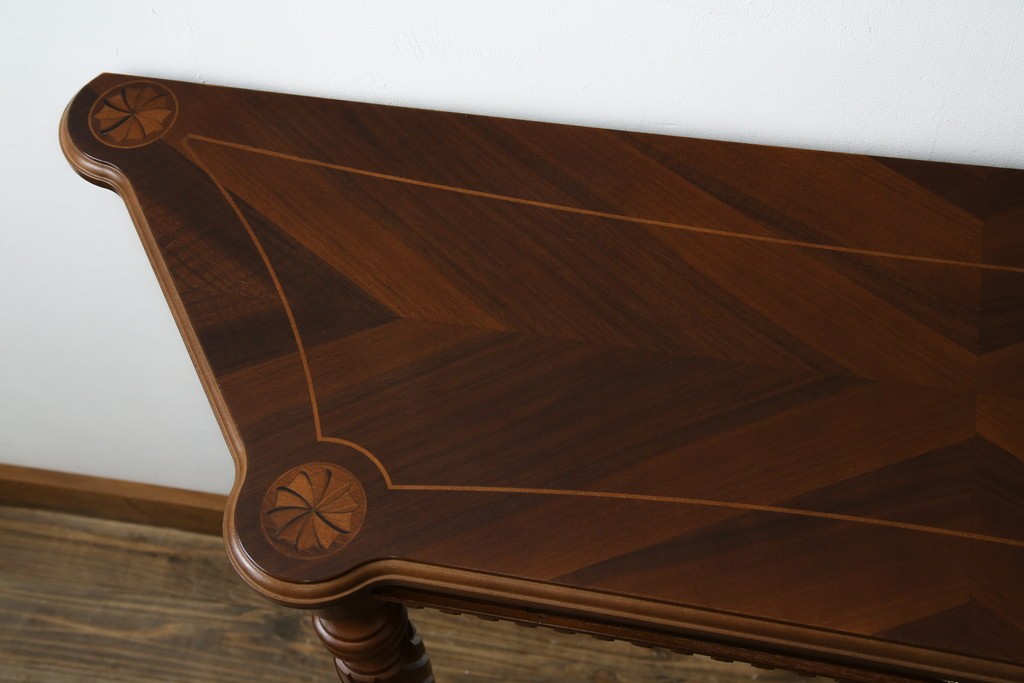 中古　美品　イタリア　象嵌入り天板　クラシカルでエレガントなデザインが素敵なコンソールテーブル　(R-084474)