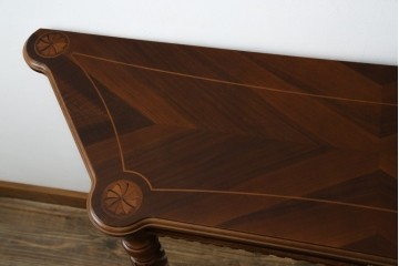 中古　美品　イタリア　象嵌入り天板　クラシカルでエレガントなデザインが素敵なコンソールテーブル　(R-084474)