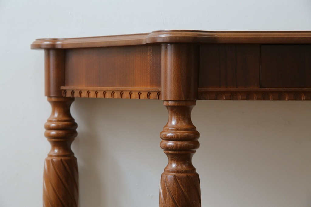 中古　美品　イタリア　象嵌入り天板　クラシカルでエレガントなデザインが素敵なコンソールテーブル　(R-084474)