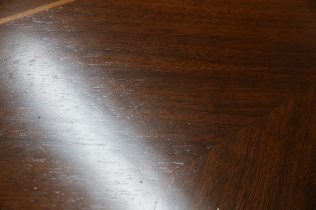 中古　美品　イタリア　象嵌入り天板　クラシカルでエレガントなデザインが素敵なコンソールテーブル　(R-084474)