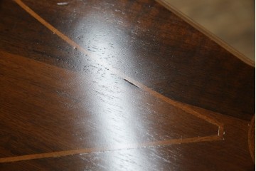 中古　美品　イタリア　象嵌入り天板　クラシカルでエレガントなデザインが素敵なコンソールテーブル　(R-084474)