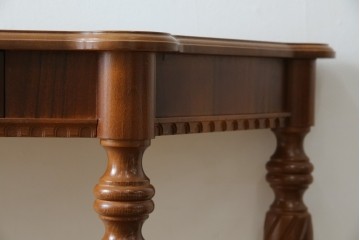 中古　美品　イタリア　象嵌入り天板　クラシカルでエレガントなデザインが素敵なコンソールテーブル　(R-084474)