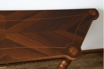 中古　美品　イタリア　象嵌入り天板　クラシカルでエレガントなデザインが素敵なコンソールテーブル　(R-084474)