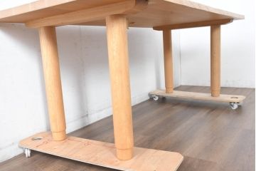 中古　CONDE HOUSE(カンディハウス)　ナラ材　ナチュラルテイストの空間づくりにおすすめ!木の温もりを感じられる無垢材のダイニングテーブル(6人掛け、食卓、作業台)(R-084478)