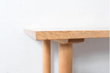 中古　CONDE HOUSE(カンディハウス)　ナラ材　ナチュラルテイストの空間づくりにおすすめ!木の温もりを感じられる無垢材のダイニングテーブル(6人掛け、食卓、作業台)(R-084478)