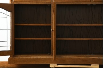 中古　三越家具(現カントリーハウス)　Brugge(ブルージュ)　クラシカルな空間づくりにぴったりなステンドグラス入りサイドボード　(R-084484)