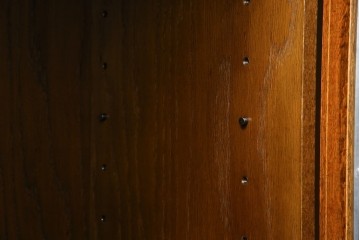 中古　三越家具(現カントリーハウス)　Brugge(ブルージュ)　クラシカルな空間づくりにぴったりなステンドグラス入りサイドボード　(R-084484)