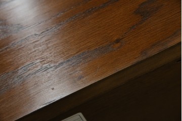 中古　三越家具(現カントリーハウス)　Brugge(ブルージュ)　クラシカルな空間づくりにぴったりなステンドグラス入りサイドボード　(R-084484)