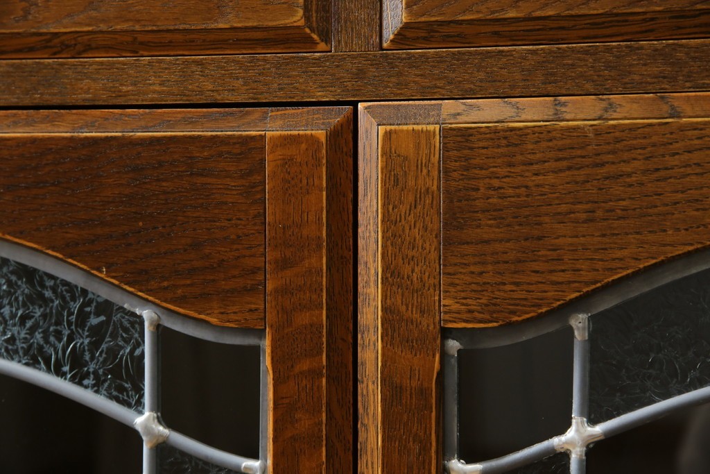 中古　三越家具(現カントリーハウス)　Brugge(ブルージュ)　クラシカルな空間づくりにぴったりなステンドグラス入りサイドボード　(R-084484)