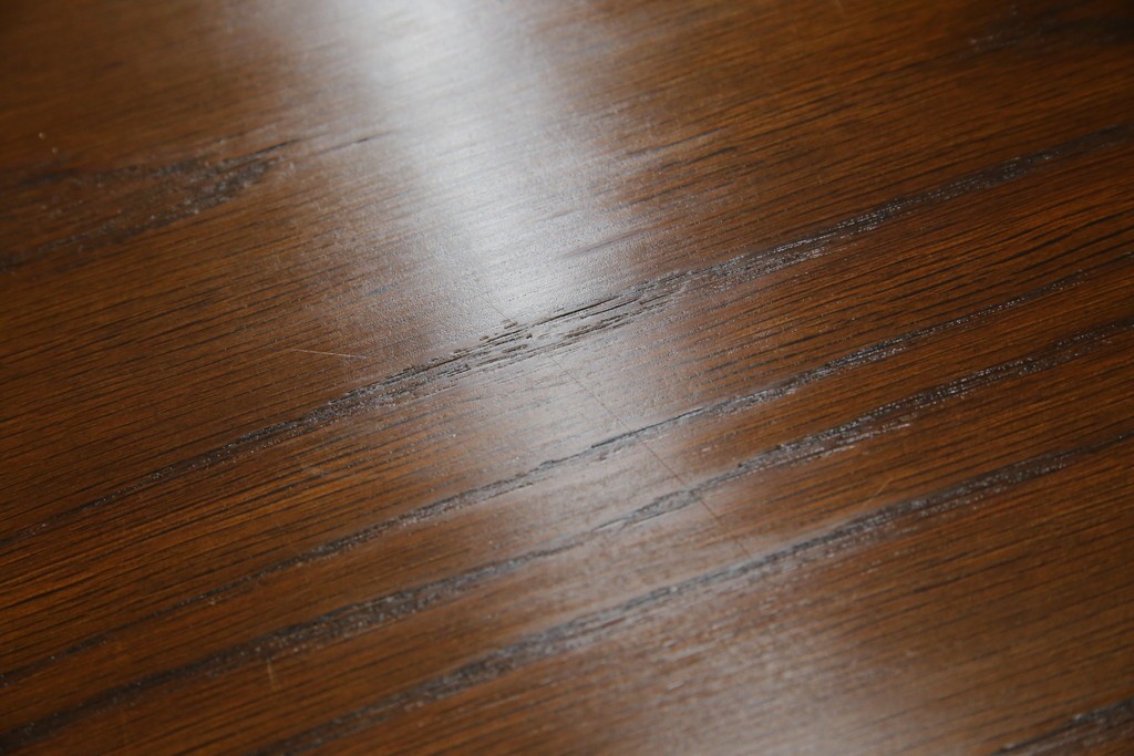 中古　三越家具(現カントリーハウス)　Brugge(ブルージュ)　クラシカルな空間づくりにぴったりなステンドグラス入りサイドボード　(R-084484)