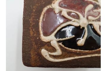 河井寛次郎　鉄釉　河井つね識箱　4.4寸　土のぬくもりと自然な色合いが調和した心安らぐ蓋物(蓋付き器、小物入れ、深鉢、深皿、和食器、陶器、四寸四分)(R-084486)