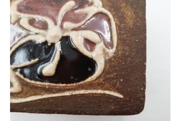 河井寛次郎　鉄釉　河井つね識箱　4.4寸　土のぬくもりと自然な色合いが調和した心安らぐ蓋物(蓋付き器、小物入れ、深鉢、深皿、和食器、陶器、四寸四分)(R-084486)