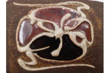 河井寛次郎　鉄釉　河井つね識箱　4.4寸　土のぬくもりと自然な色合いが調和した心安らぐ蓋物(蓋付き器、小物入れ、深鉢、深皿、和食器、陶器、四寸四分)(R-084486)