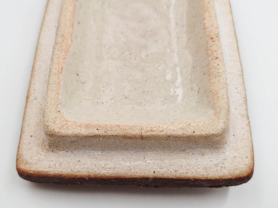 河井寛次郎　鉄釉　河井つね識箱　4.4寸　土のぬくもりと自然な色合いが調和した心安らぐ蓋物(蓋付き器、小物入れ、深鉢、深皿、和食器、陶器、四寸四分)(R-084486)