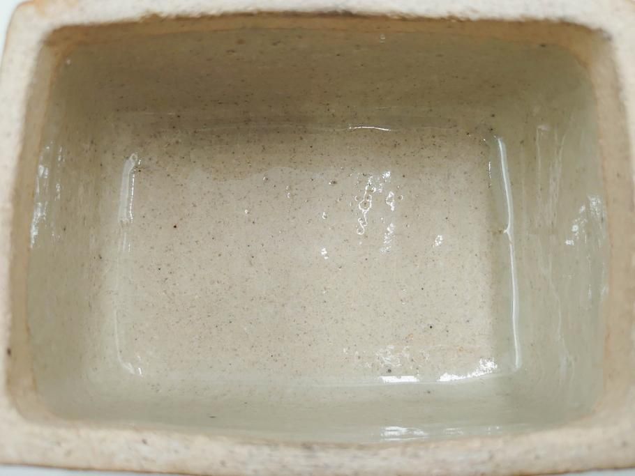 河井寛次郎　鉄釉　河井つね識箱　4.4寸　土のぬくもりと自然な色合いが調和した心安らぐ蓋物(蓋付き器、小物入れ、深鉢、深皿、和食器、陶器、四寸四分)(R-084486)