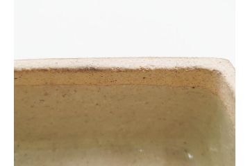 河井寛次郎　鉄釉　河井つね識箱　4.4寸　土のぬくもりと自然な色合いが調和した心安らぐ蓋物(蓋付き器、小物入れ、深鉢、深皿、和食器、陶器、四寸四分)(R-084486)