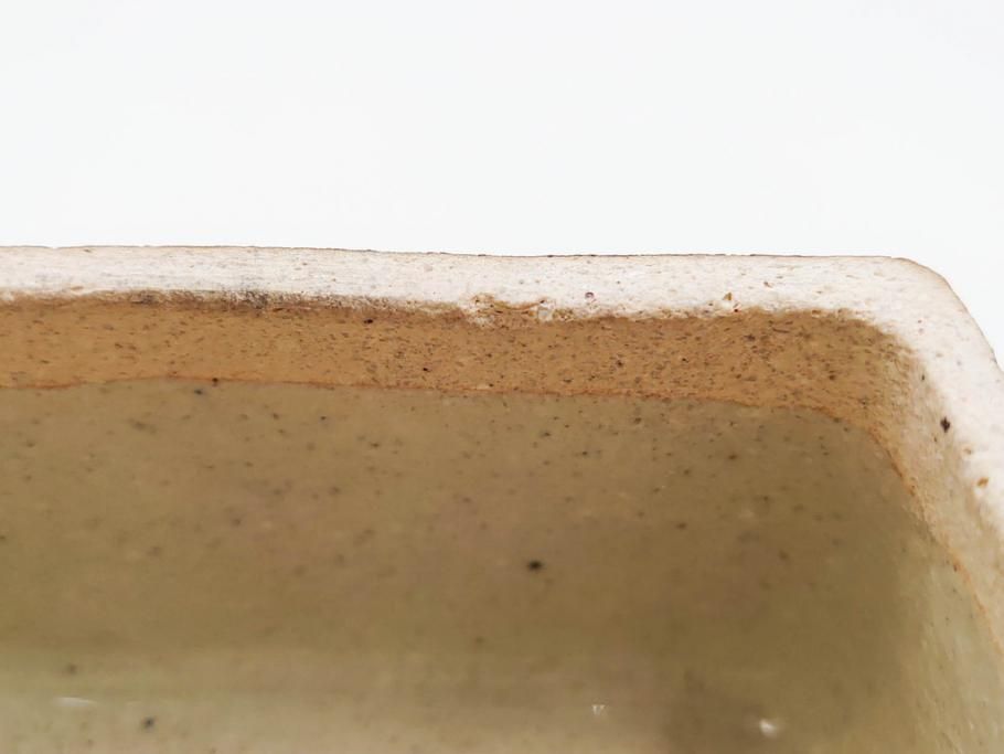 河井寛次郎　鉄釉　河井つね識箱　4.4寸　土のぬくもりと自然な色合いが調和した心安らぐ蓋物(蓋付き器、小物入れ、深鉢、深皿、和食器、陶器、四寸四分)(R-084486)