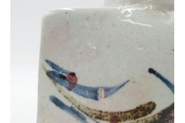 河井寛次郎　草絵　高さ 約22cm　素朴な美しさが魅力の扁壷(扁壺、花瓶、花生、花入、花器、フラワーベース、共箱付)(R-084487)