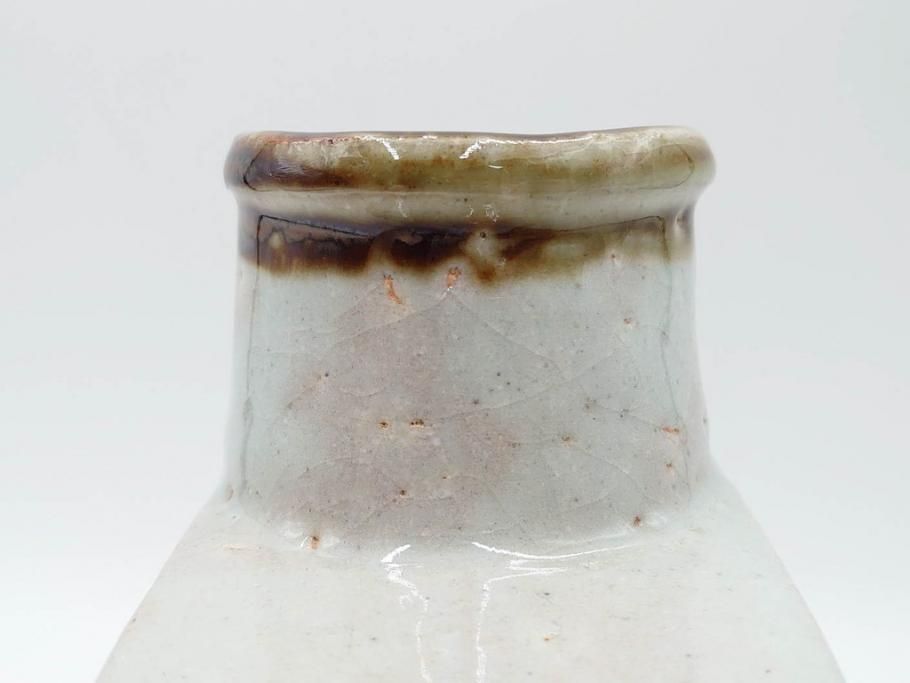 河井寛次郎　草絵　高さ 約22cm　素朴な美しさが魅力の扁壷(扁壺、花瓶、花生、花入、花器、フラワーベース、共箱付)(R-084487)