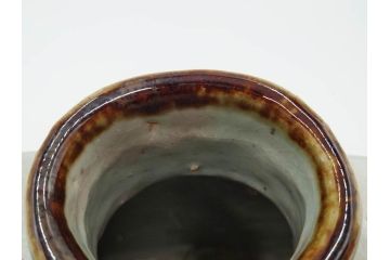 河井寛次郎　草絵　高さ 約22cm　素朴な美しさが魅力の扁壷(扁壺、花瓶、花生、花入、花器、フラワーベース、共箱付)(R-084487)