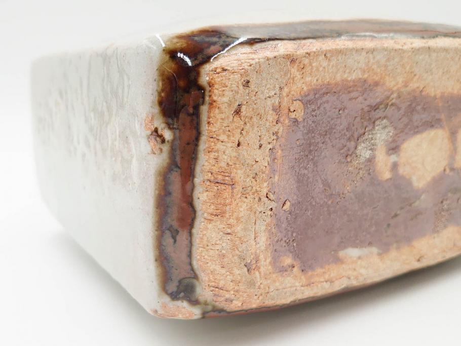 河井寛次郎　草絵　高さ 約22cm　素朴な美しさが魅力の扁壷(扁壺、花瓶、花生、花入、花器、フラワーベース、共箱付)(R-084487)