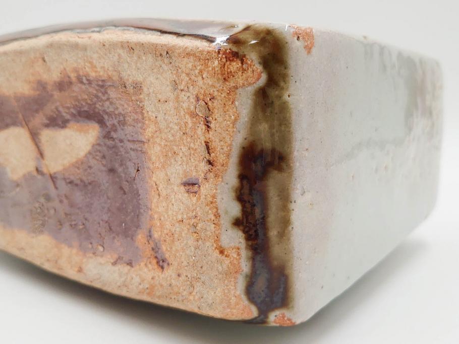 河井寛次郎　草絵　高さ 約22cm　素朴な美しさが魅力の扁壷(扁壺、花瓶、花生、花入、花器、フラワーベース、共箱付)(R-084487)