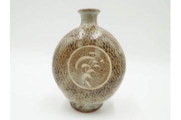 人間国宝　島岡達三　益子焼　象嵌　土の温もりを感じる趣深い徳利(R-084489)