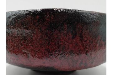 吉村楽入　黒楽　一入写　西湖　約15cm　4.8寸　土の表情が織りなす深い味わいを感じる馬盥茶碗　(R-084491)