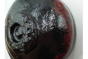 吉村楽入　黒楽　一入写　西湖　約15cm　4.8寸　土の表情が織りなす深い味わいを感じる馬盥茶碗　(R-084491)