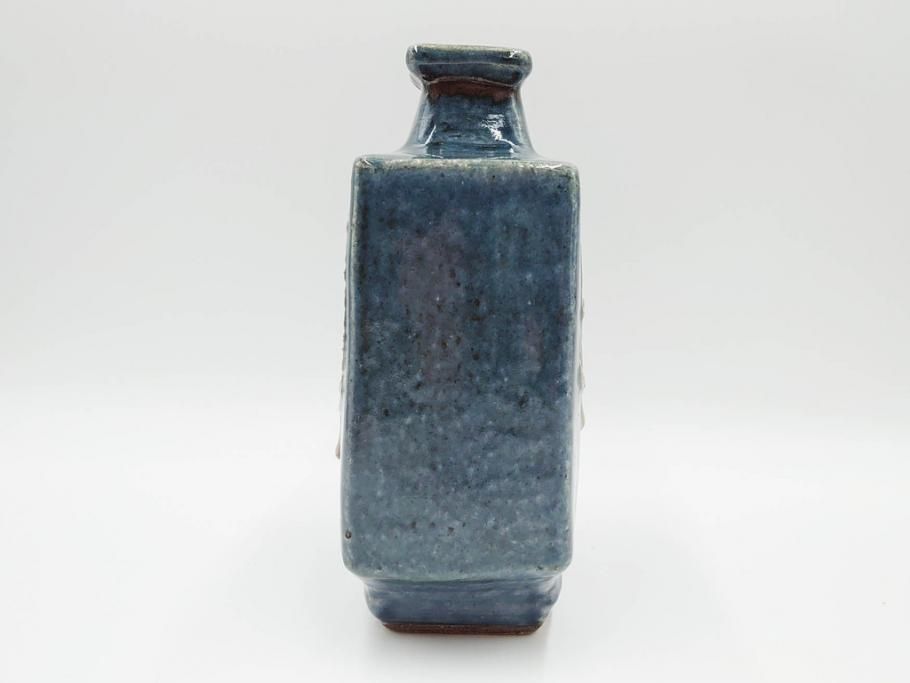 河井寛次郎　呉洲(呉須)　高さ 約24cm　堂々とした存在感と温かみを感じる花扁壷(扁壺、花瓶、花生、花入、花器、フラワーベース、共箱付)(R-084494)