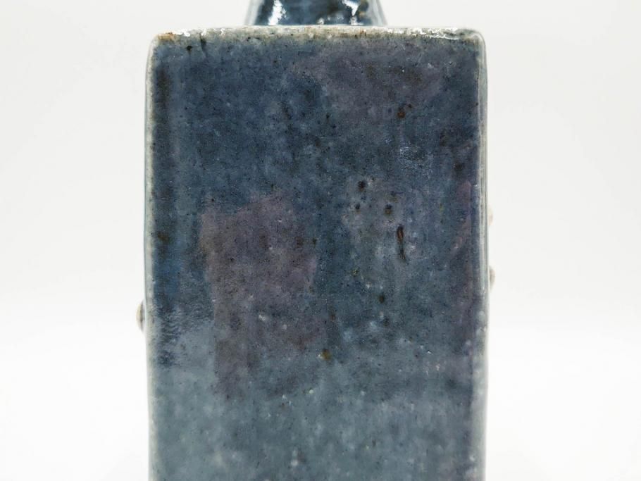 河井寛次郎　呉洲(呉須)　高さ 約24cm　堂々とした存在感と温かみを感じる花扁壷(扁壺、花瓶、花生、花入、花器、フラワーベース、共箱付)(R-084494)