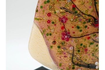 黒木国昭　金彩象嵌　光琳　着物　ガラス　高さ 約31cm　華やかで可愛らしい置物　(R-084497)