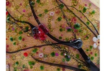 黒木国昭　金彩象嵌　光琳　着物　ガラス　高さ 約31cm　華やかで可愛らしい置物　(R-084497)