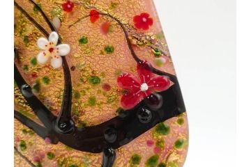 黒木国昭　金彩象嵌　光琳　着物　ガラス　高さ 約31cm　華やかで可愛らしい置物　(R-084497)