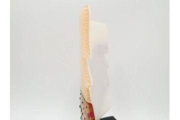 黒木国昭　金彩象嵌　光琳　着物　ガラス　高さ 約31cm　華やかで可愛らしい置物　(R-084497)