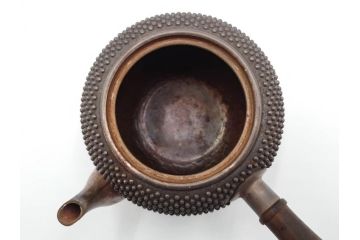 純銀　玉霰　重量 約216g　匠の技が光る急須(銀瓶、横手、煎茶、水注、茶道具、茶器、水差、水指)(R-084504)