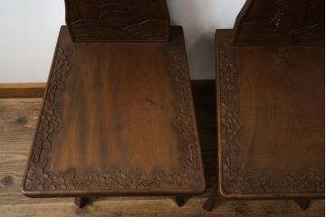 中古　美品　軽井沢彫り　桜　贅沢な総彫り仕上げのダイニングチェア(板座チェア、アームレスチェア、椅子、イス)(R-084505)