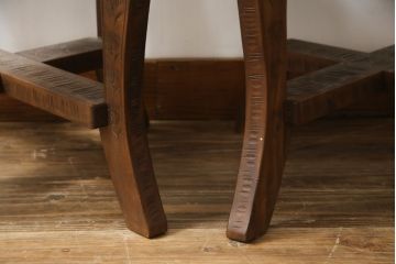 中古　美品　軽井沢彫り　桜　贅沢な総彫り仕上げのダイニングチェア(板座チェア、アームレスチェア、椅子、イス)(R-084505)
