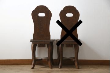 中古　美品　軽井沢彫り　桜　贅沢な総彫り仕上げのダイニングチェア(板座チェア、アームレスチェア、椅子、イス)(R-084505)