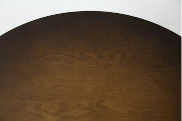 中古　飛騨産業　穂高シリーズ　キツツキマーク　洗練された佇まいが魅力的な丸テーブル　(R-084508)