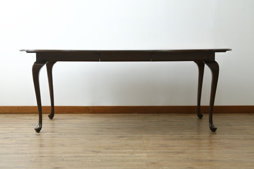 新古　未使用展示品　美品　住宅展示場展示品　ETHAN ALLEN(イーセンアーレン)　猫脚がおしゃれなエクステンションテーブル　(R-084510)