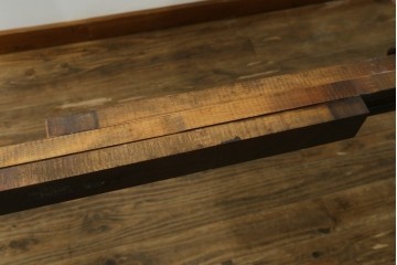 新古　未使用展示品　美品　住宅展示場展示品　ETHAN ALLEN(イーセンアーレン)　猫脚がおしゃれなエクステンションテーブル　(R-084510)