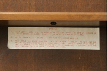 新古　未使用展示品　美品　住宅展示場展示品　ETHAN ALLEN(イーセンアーレン)　猫脚がおしゃれなエクステンションテーブル　(R-084510)