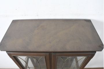 中古　美品　カリモク家具(karimoku)　domani(ドマーニ)　QUEENS LIFE(クイーンズライフ)　洗練されたデザインが飾る物をより美しく見せるキュリオケース(飾り棚、陳列棚、ガラスケース、ショーケース、キャビネット)(定価約70万円)(R-084513)