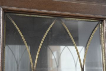 中古　美品　カリモク家具(karimoku)　domani(ドマーニ)　QUEENS LIFE(クイーンズライフ)　洗練されたデザインが飾る物をより美しく見せるキュリオケース(飾り棚、陳列棚、ガラスケース、ショーケース、キャビネット)(定価約70万円)(R-084513)
