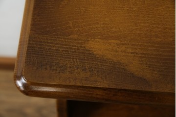 中古　美品　オールドカリモク　カリモク家具(karimoku)　COLONIAL(コロニアル)シリーズ　クラシカルな佇まいの電話台　(R-084514)