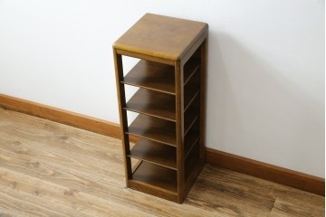 中古　美品　カリモク家具(karimoku)　洗練されたデザインが上品な5段シューズラック　(R-084518)