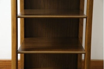 中古　美品　カリモク家具(karimoku)　洗練されたデザインが上品な5段シューズラック　(R-084518)