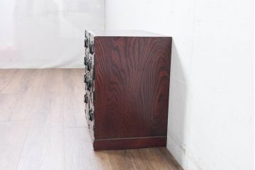 中古　美品　岩谷堂箪笥　小物整理におすすめ!迫力のある金具が目を引く極小箪笥(収納タンス、引き出し、チェスト、小物収納)(R-084519)