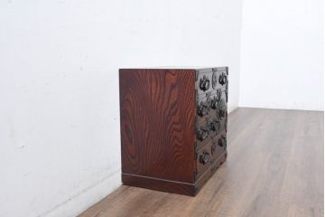 中古　美品　岩谷堂箪笥　小物整理におすすめ!迫力のある金具が目を引く極小箪笥(収納タンス、引き出し、チェスト、小物収納)(R-084519)